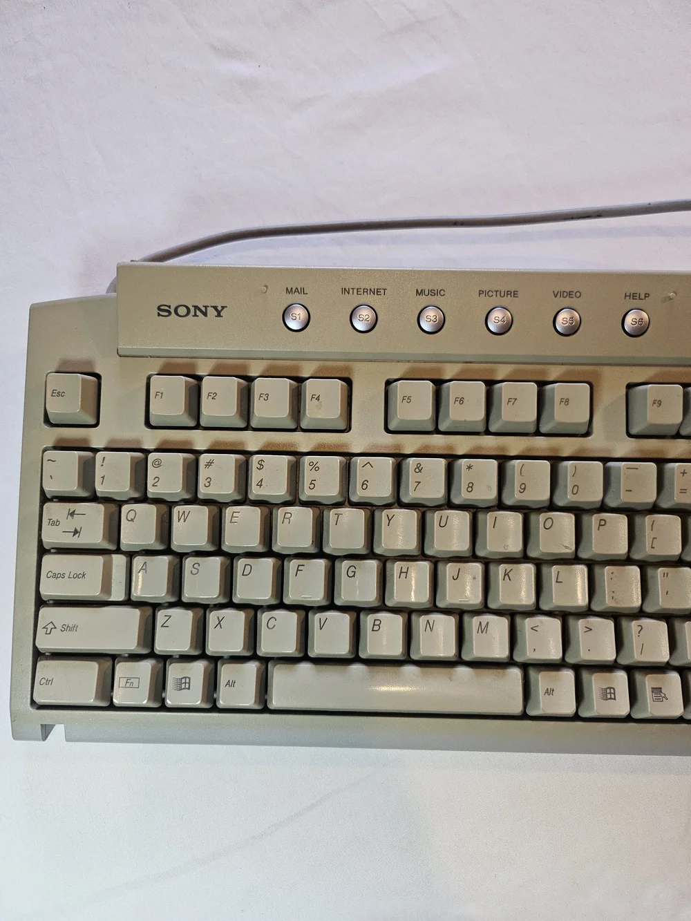 vintage Sony VAIO PCVA-KB1P/UB PS/2 wired multimedia keyboard